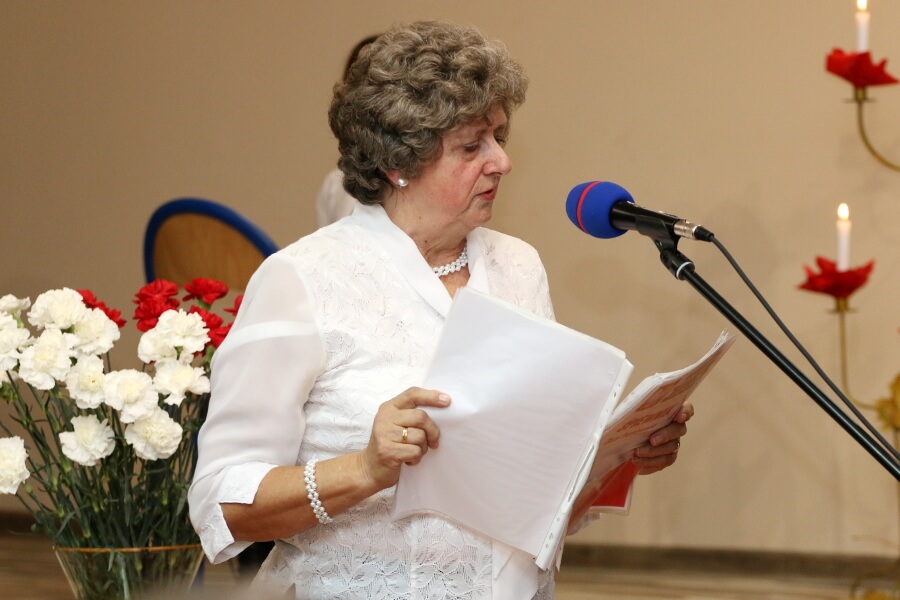 Obchody 11 listopada w Dobrej