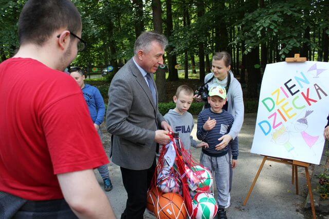 Dzień Dziecka w placówkach Powiatu Polickiego