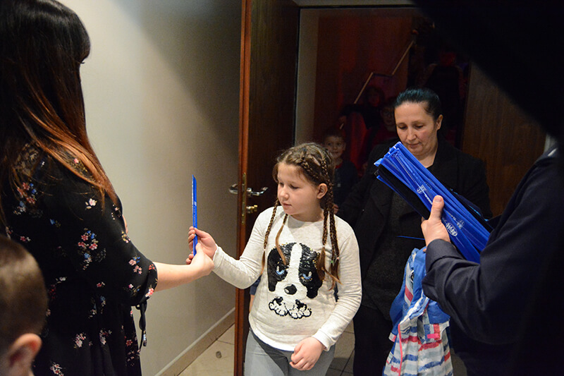 Na drodze wybierz Życie - noś odblaski