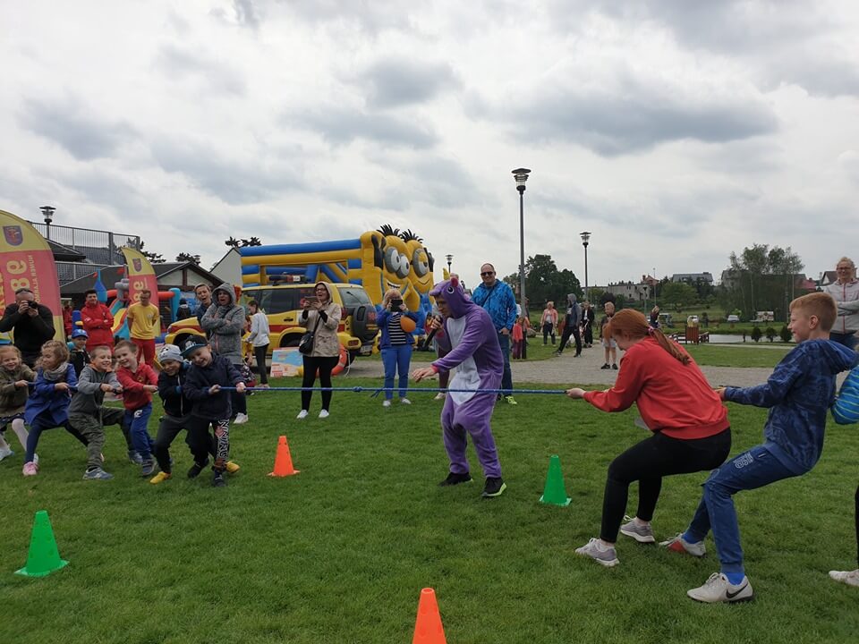 Festyn rodzinny    "Żyj zdrowo i Sportowo" dla mieszkańców Mierzyna i okolic