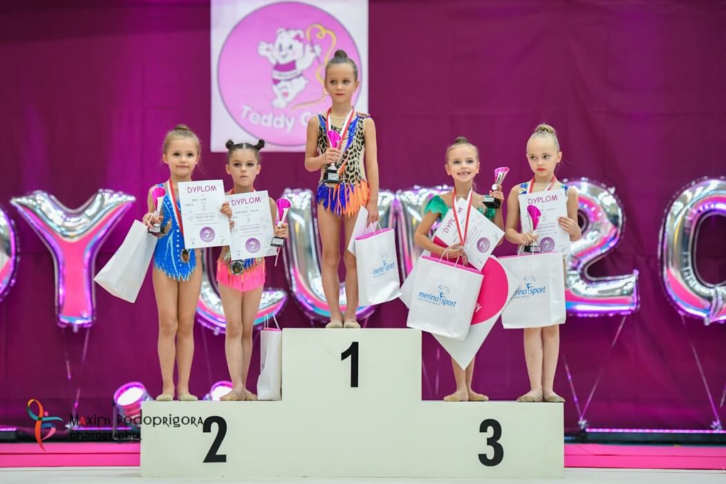 Ponad 200 zawodniczek wzięło udział w I Międzynarodowym Turnieju Teddy Cup 2019