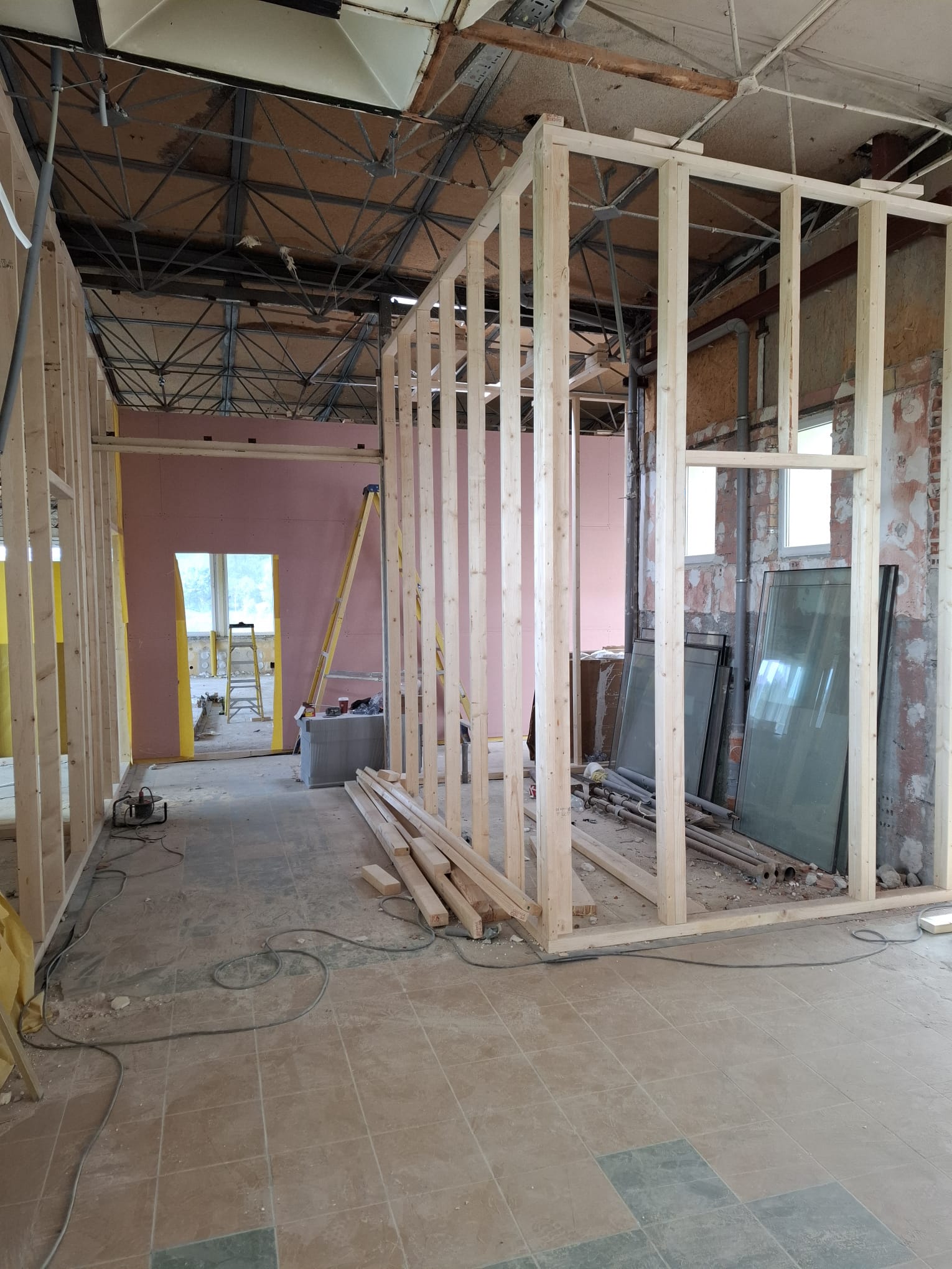 Intensywne prace konstrukcyjne w Branżowym Centrum Umiejętności