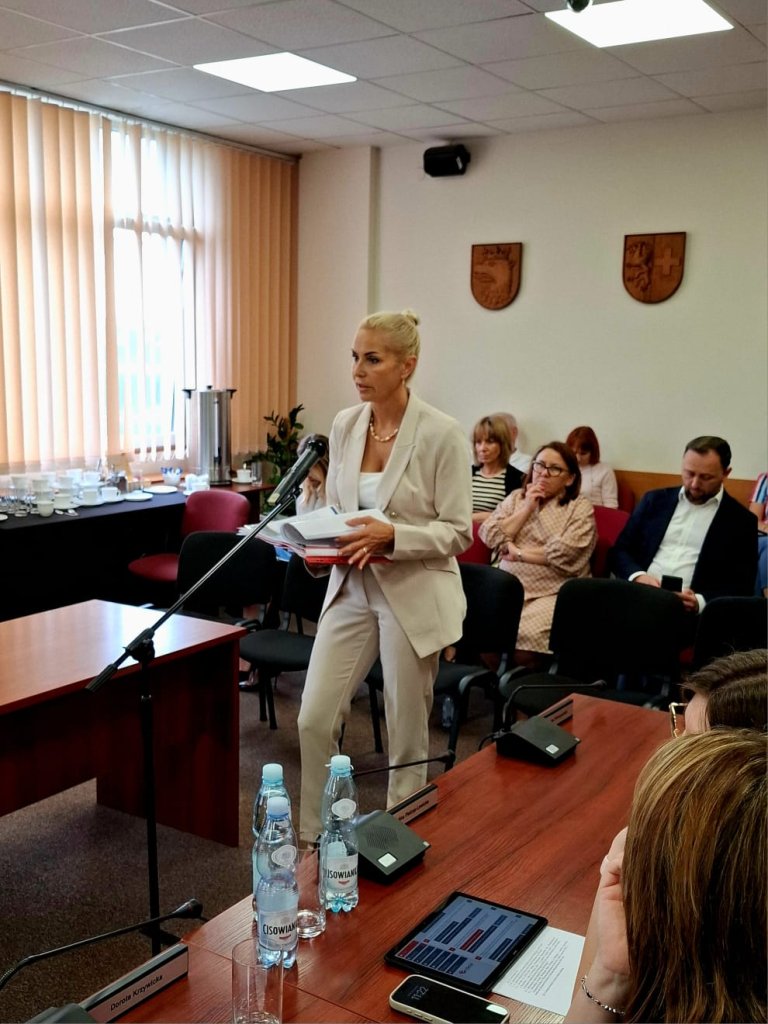 Zakończyła się XIII sesja Rady Powiatu w Policach