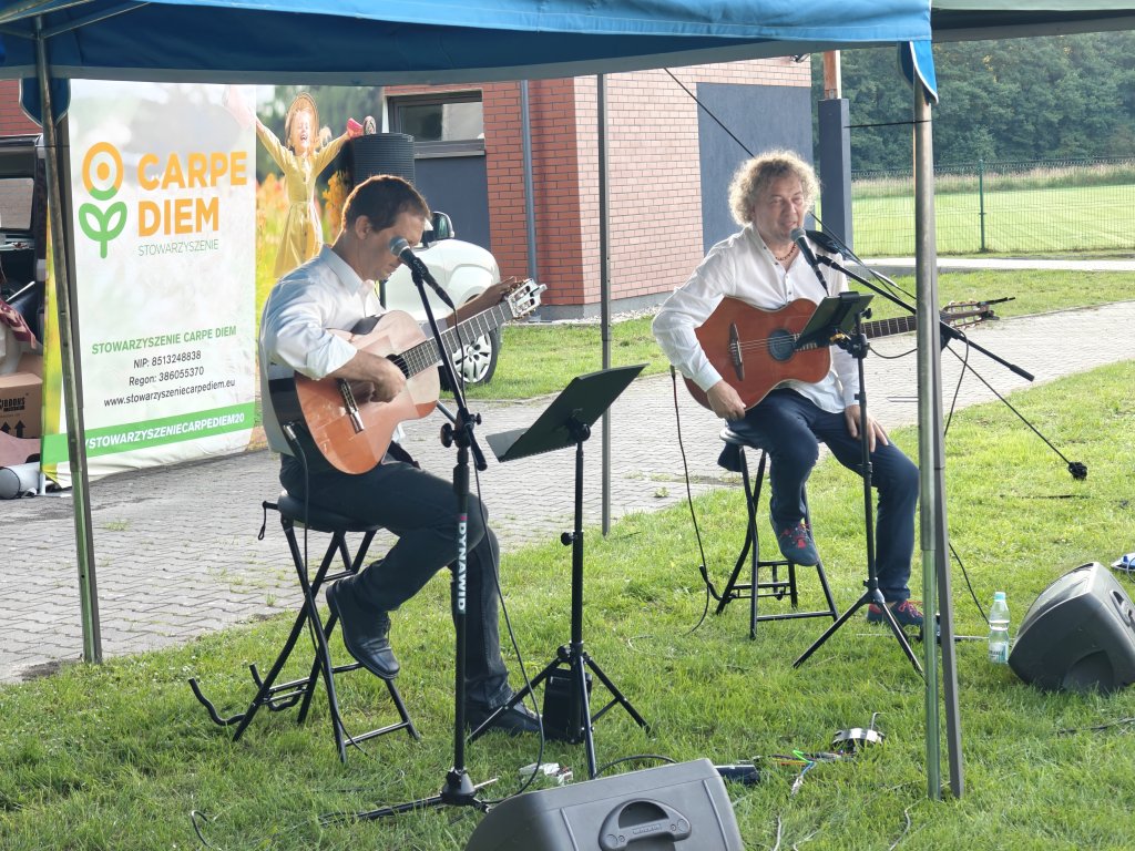 Magia letniego kina w Dobrej i Stobnie - Wakacje z Powiatem Polickim