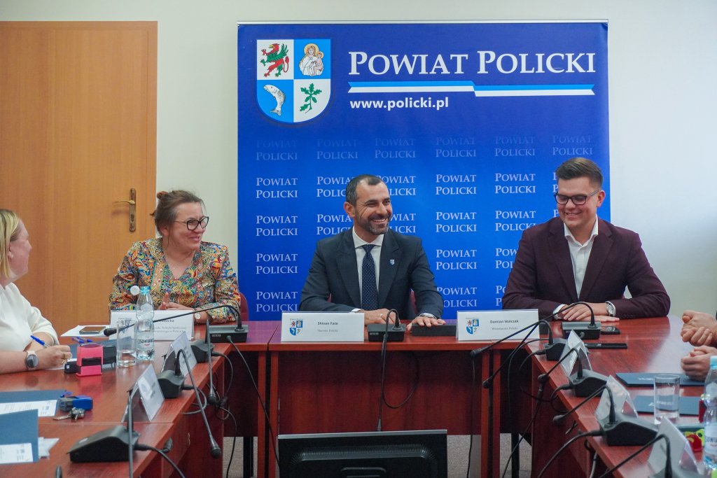 Kolejne inicjatywy dołączają do programu „Kompas na Powiat Policki”