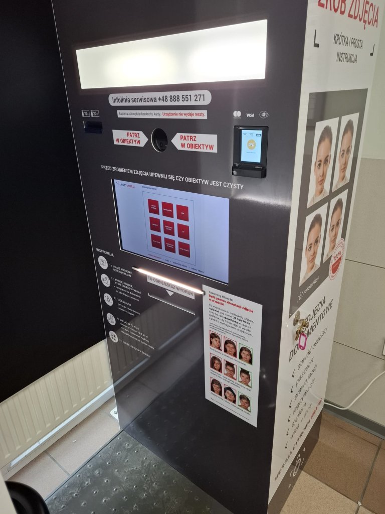 Fotobudka w naszym urzędzie – szybkie zdjęcia do dokumentów na miejscu