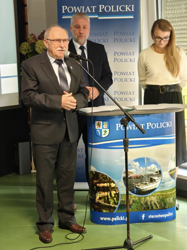 Powiatowe Obchody Dnia Edukacji Narodowej w SOSW im. Kawalerów Orderu Uśmiechu w Tanowie