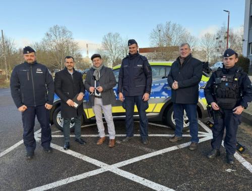 Nowe radiowozy dla funkcjonariuszy Policji 