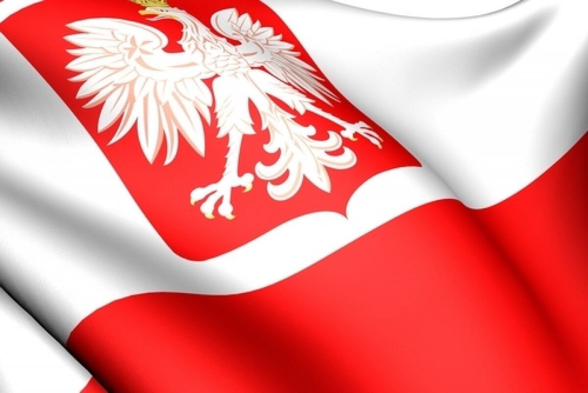 Godło Polski na biało-czerwonym tle