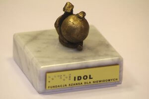 Statuetka za zwycięstwo w konkursie IDOL