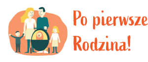 Logotyp konkursu Po pierwsze Rodzina, przedstawiający rodzinę: kobieta i mężczyzna trzymający razem rączkę od wózka z najmłodszym dzieckiem oraz po bokach z lewej strony mały chłopiec z rączką w górze, a po prawej starsza dziewczynka