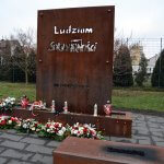 Pomnik "Ludziom Solidarności" w Policach