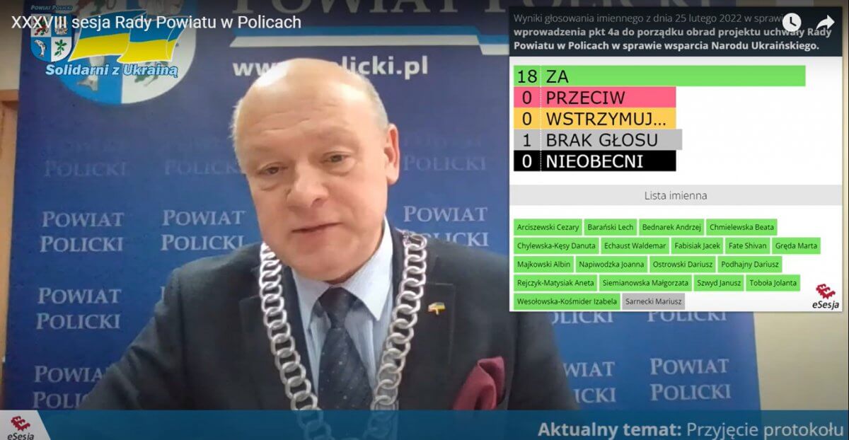 Kadr z XXXVIII sesji Rady Powiatu w Policach
