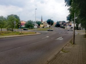 Skrzyżowanie ulic Asfaltowej, Piłsudskiego, Wojska Polskiego i Dębowej w Policach