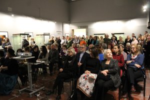 Uczestnicy wystawy "Od Nowa"