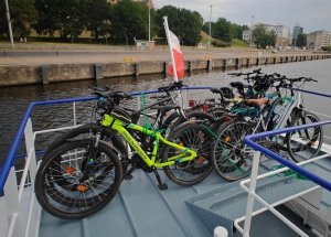 rowery na tramwaju wodnym