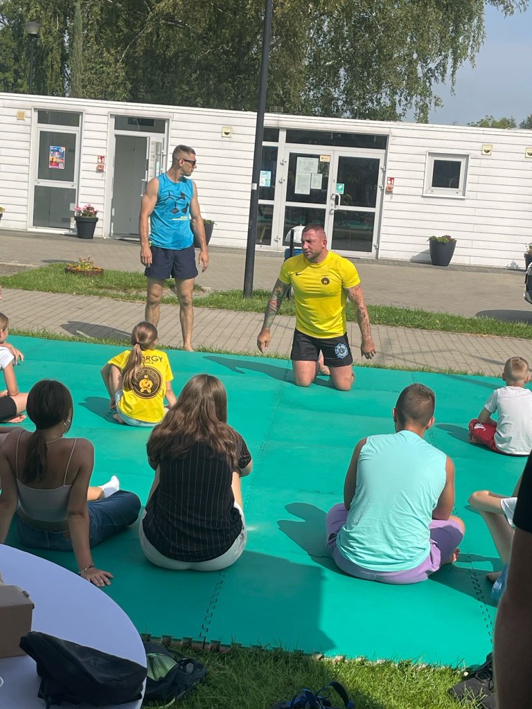 Zajęcia dzieci z instruktorem