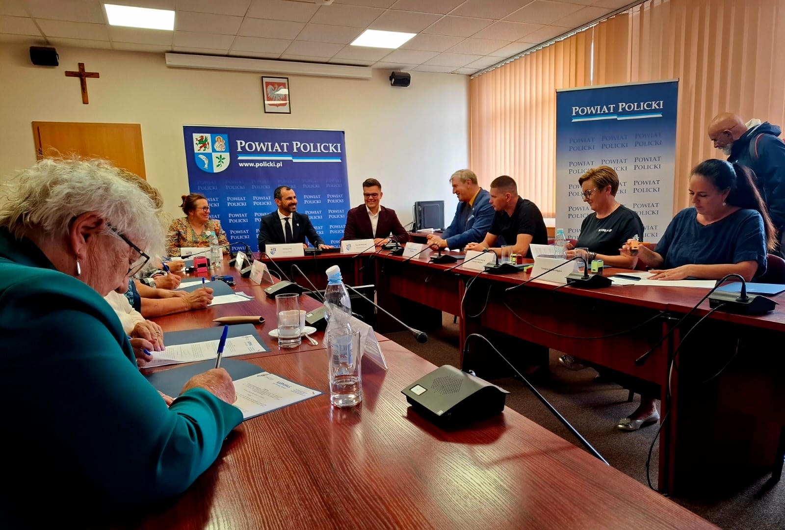 Kolejne inicjatywy dołączają do programu „Kompas na Powiat Policki”