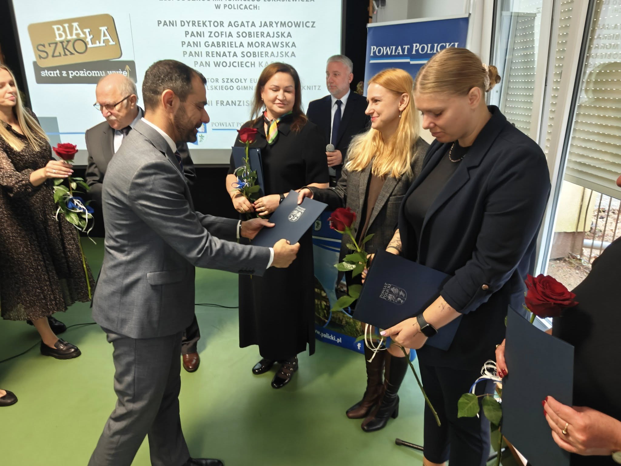 Powiatowe Obchody Dnia Edukacji Narodowej w SOSW im. Kawalerów Orderu Uśmiechu w Tanowie