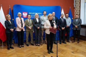 samorządowcy na spotkaniu z ministrą klimatu i środowiska