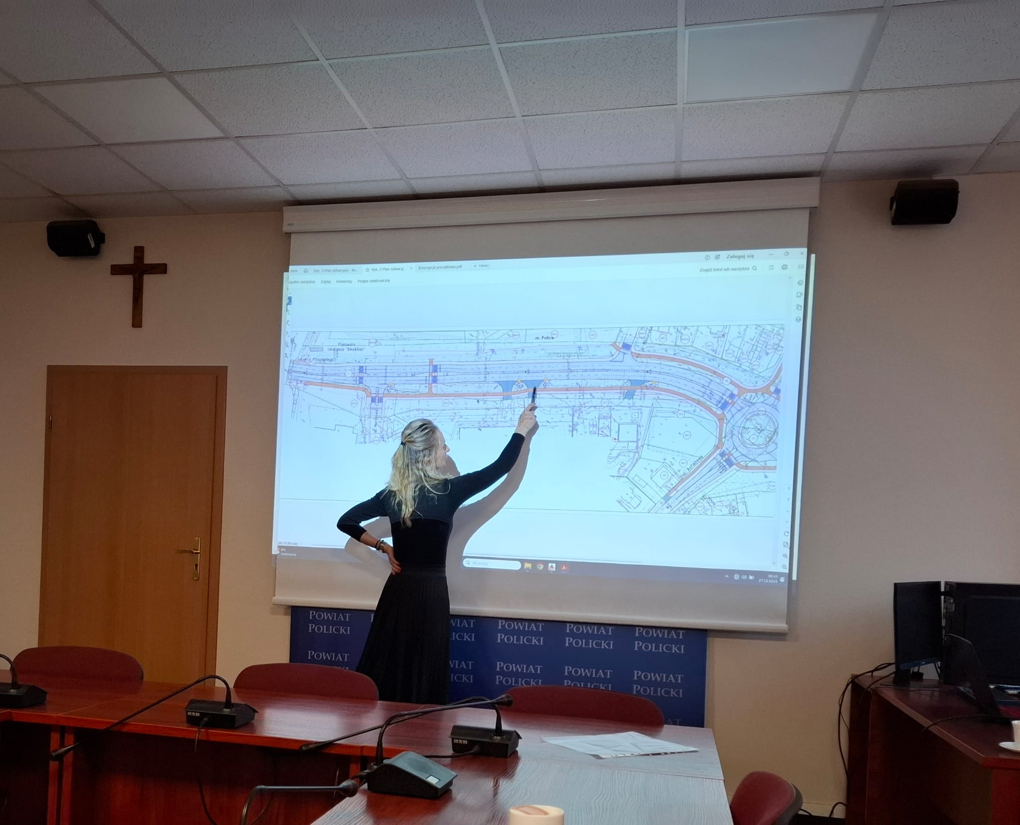 Rozmawiamy o wariantach rozbudowy ul. Piłsudskiego w Policach